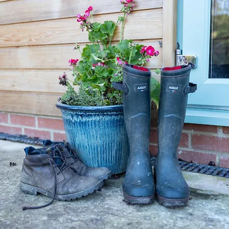 The Stables, Nr Grantley Hall Апартаменты Winksley